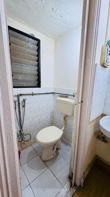 Bathroom in 2 BHK Apartment at Bhawani Park, Aundh – for Rent