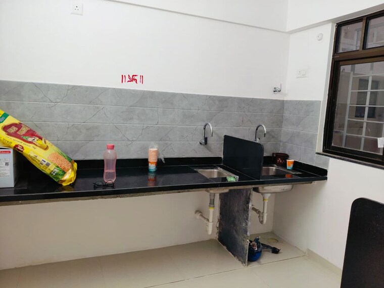 Master Bedroom, roshan-milestone 1 Bedroom 512 Sq.Ft. Apartment In Tathawade Pune 9940393