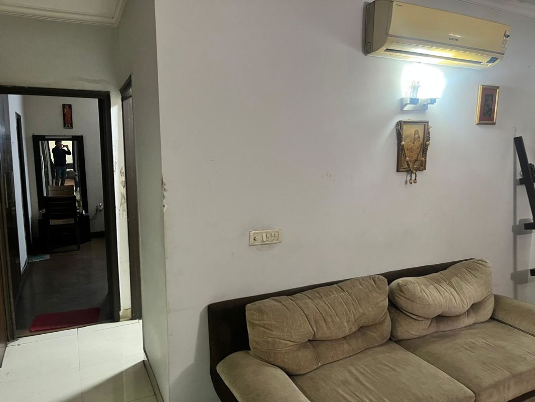 3 BHK + Servant Room Apartment For Rent in Mapsko Krishna Apra Sapphire