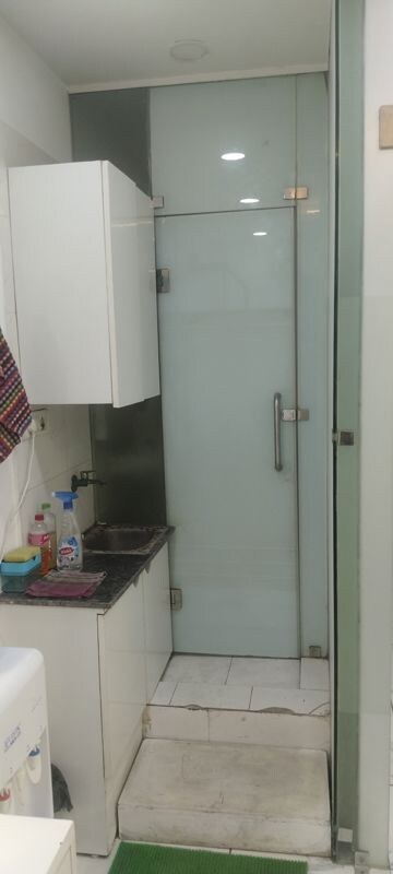 Furnished Amenities in  Office Space at Netaji Subhash Place – for Rent