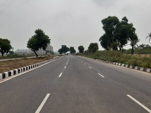  Plot For Sale in Sector 45