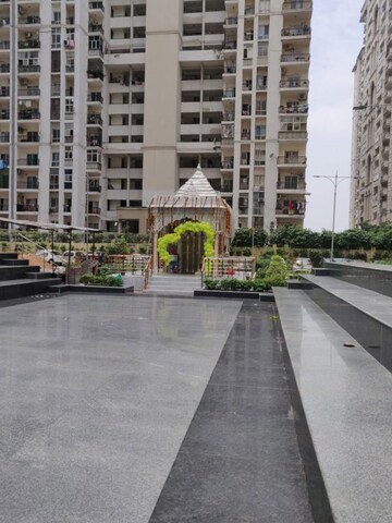 3 BHK Apartment – Exterior View View at Assotech Windsor Court, Sector 78 - for Rent