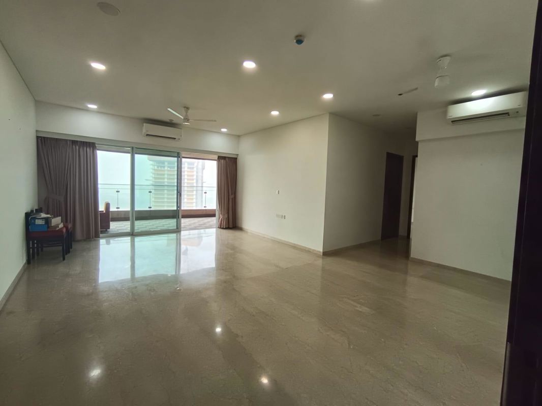 3 BHK + Servant Room,Extra Room 1320 Sq.Ft. Apartment in Lokhandwala Minerva Mahalaxmi