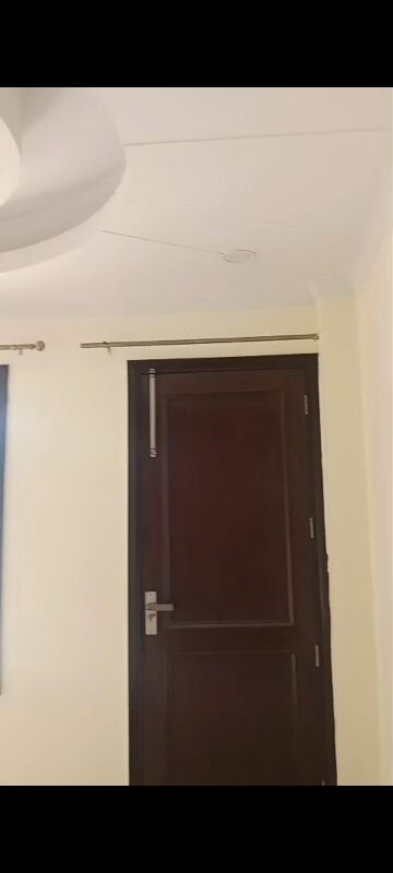 Room in 2 BHK Independent House at Delta Ii Greater Noida – for Rent