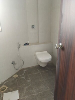 Attached Bathroom in 2 BHK Apartment at Vijay Nagar CHS Andheri, Andheri East – for Rent