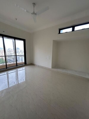 Room in 2 BHK Apartment at Raheja Interface Heights, Malad West – for Sale