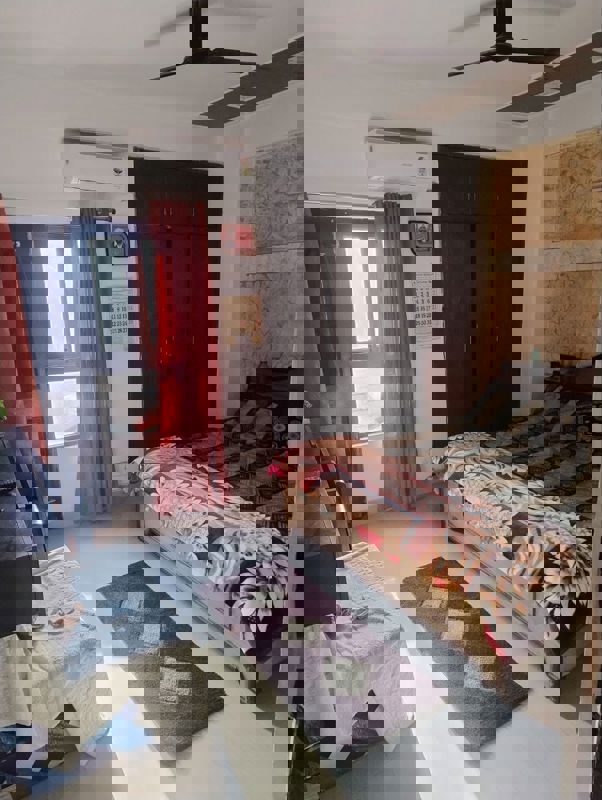 3 BHK 1650 Sq.Ft. Apartment in River Heights Plaza