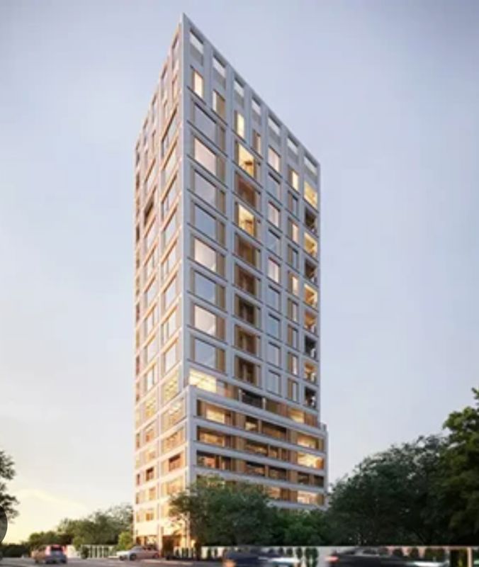 4 BHK 2000 Sq.Ft. Apartment in Veena Building