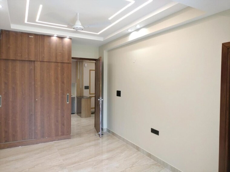Room, saket 2 Bedroom 750 Sq.Ft. Builder Floor In Saket Delhi 9940664