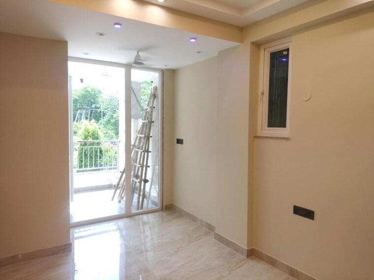 Room, saket 2 Bedroom 750 Sq.Ft. Builder Floor In Saket Delhi 9940664