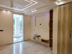 2 BHK Builder Floor For Rent in Saket