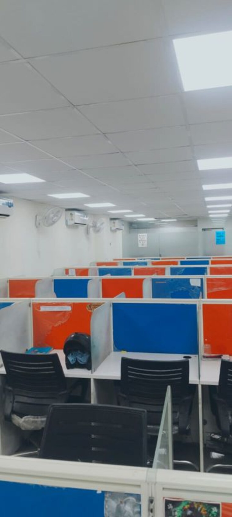 Team Area, kirti nagar Commercial Office Space 2500 Sq.Ft. In Kirti Nagar Delhi 9940667