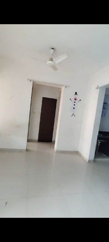 Room in 1 BHK Apartment at Wakad – for Sale