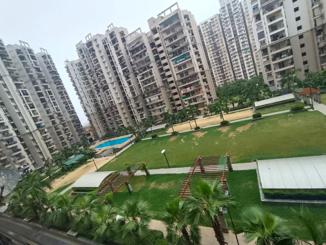 2 BHK Apartment For Rent in Galaxy North Avenue ll