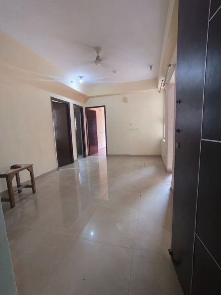 Room, galaxy-north-avenue-ll 2 Bedroom 1070 Sq.Ft. Apartment In Gaur City 2 Greater Noida 9940702