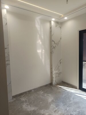 Room in 3 BHK Builder Floor at Rohini Sector 13 – for Rent