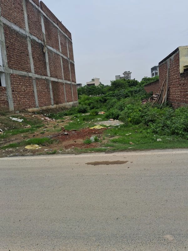 Plot For Sale in Sector 62
