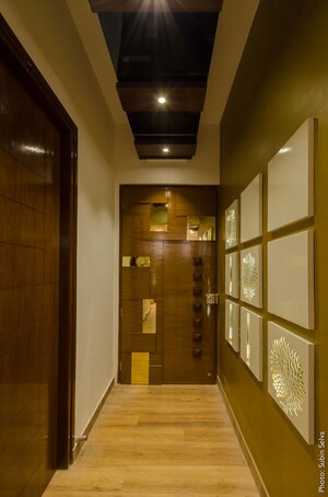 Building Lobby in 3 BHK Apartment at K Raheja Modern Vivarea, Mahalaxmi – for Sale