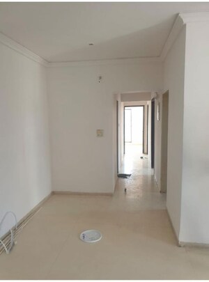 Room in 3 BHK Apartment at Ravi Group Gaurav Woods, Mira Road – for Rent