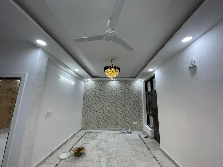 Bathroom, green fields colony 3 Bedroom 1400 Sq.Ft. Builder Floor In Green Fields Colony Faridabad 9940911