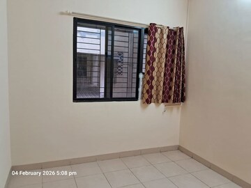 Room in 2 BHK Apartment at Maruti Pooja, New Panvel – for Rent