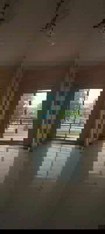 3 BHK + Servant Room 1800 Sq.Ft. Builder Floor in UPAVP Vrindavan Yojana