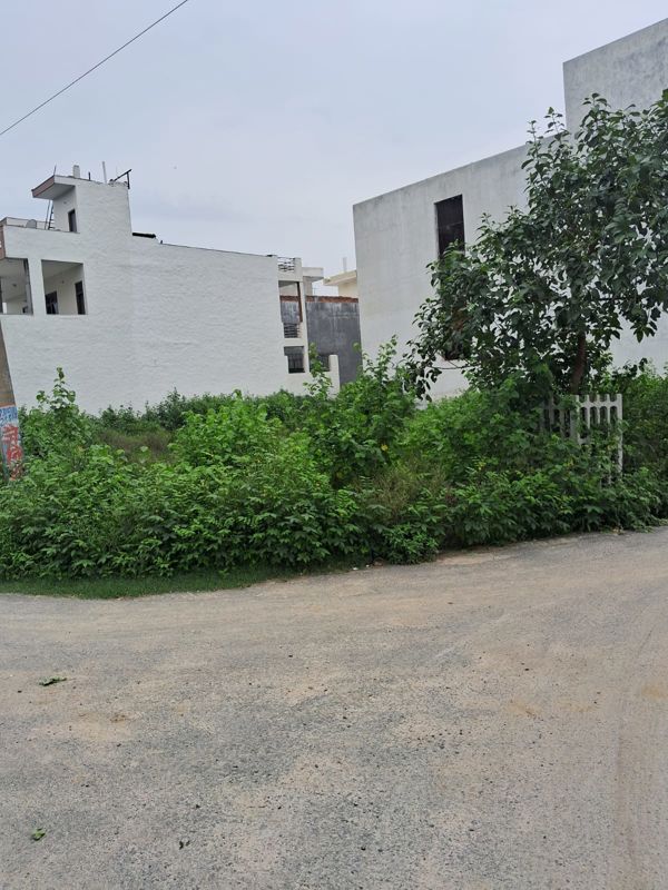 Plot For Sale in Adore Ananda