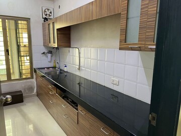 Kitchen in 2.5 BHK Apartment at Oberoi Realty Woods, Goregaon East – for Rent