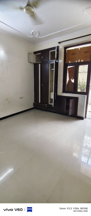 Room in 3 BHK Independent House at Gardenia Glory, Sector 46 – for Rent