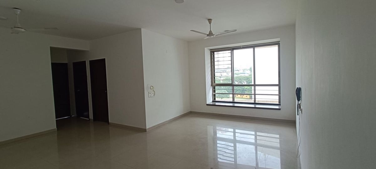2.5 BHK Apartment For Rent in Oberoi Realty Woods