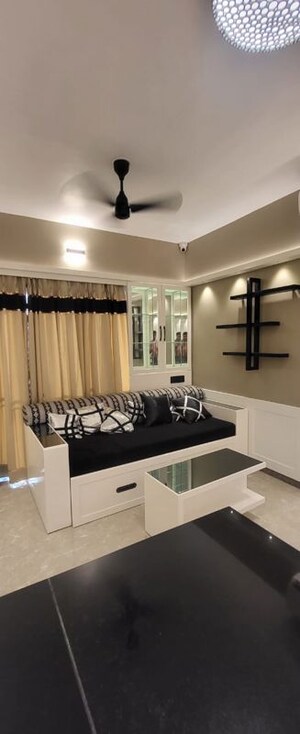 Team Area in 2 BHK Apartment at Kalpataru Immensa, Kolshet Road – for Rent