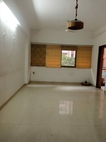 Room in 3 BHK Apartment at South Bopal – for Rent