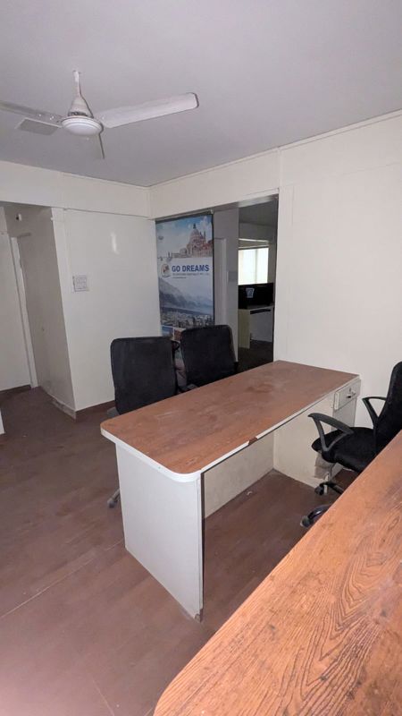 Office Space For Rent in Uttam Enclave