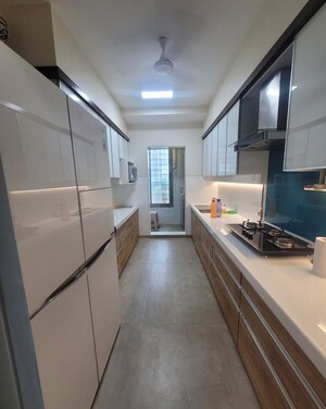 Kitchen in 2.5 BHK Apartment at Oberoi Realty Woods, Goregaon East – for Rent