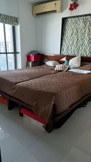 Bedroom in 3 BHK Apartment at Breach Candy – for Sale