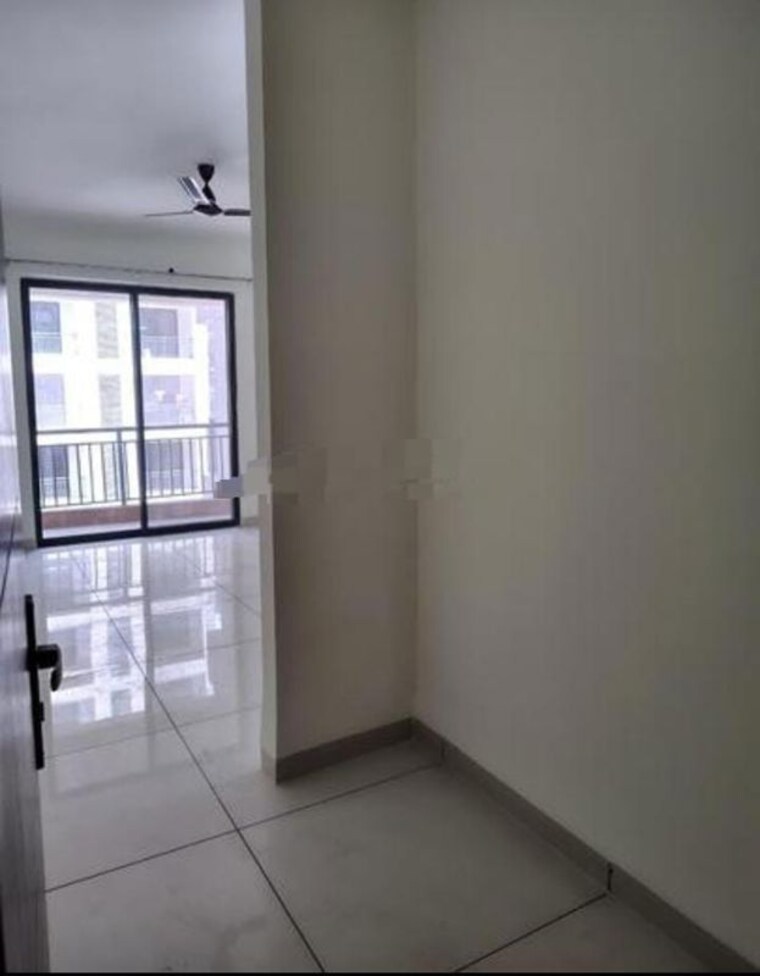 Room, vijay nagar 2 Bedroom 1500 Sq.Ft. Apartment In Vijay Nagar Indore 9941901