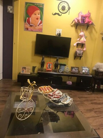 Living Room in Studio Apartment at Mazgaon – for Rent