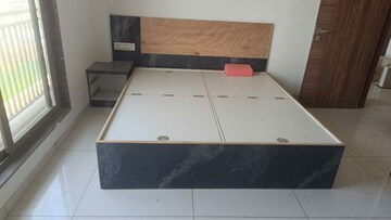 Furnished Amenities in 4 BHK Villa at Raysan – for Rent