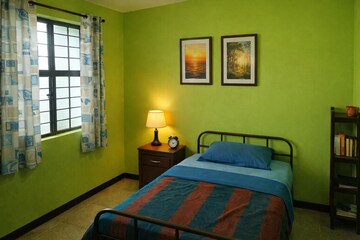 Bedroom in 3 BHK Independent House at Zircon Towers, Triplicane – for Sale