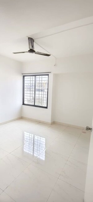 Room in 2 BHK Apartment at Wadgaon Sheri – for Rent