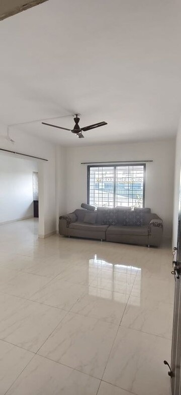 Bedroom in 2 BHK Apartment at Wadgaon Sheri – for Rent