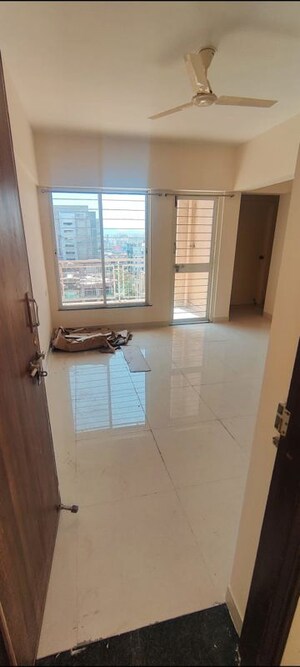 Room in 1 BHK Apartment at BU Bhandari Vaastu Viva, Wakad – for Rent