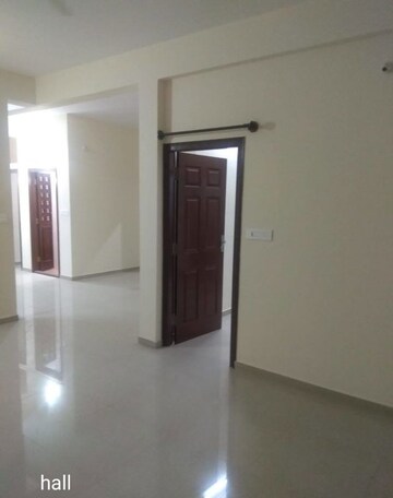 Room in 3 BHK Apartment at Richmond Town – for Rent