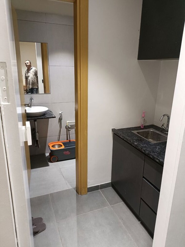 Kitchen, vaishnodevi circle Commercial Office Space 655 Sq.Ft. In Vaishnodevi Circle Ahmedabad 9942170