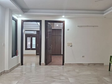 3 BHK Builder Floor For Rent in Kailash Colony