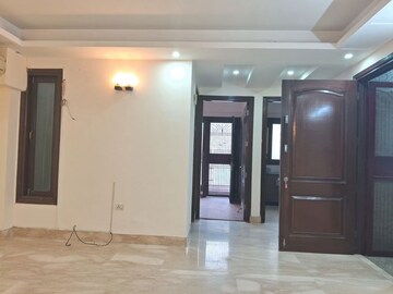Living Room in 3 BHK Builder Floor at Kailash Colony – for Rent