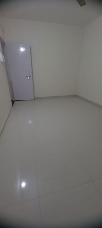 Room in 2 BHK Apartment at Comfort Zone, Balewadi – for Sale