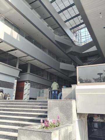  Shop – Exterior View View at SKA Arcadia, Wave City - for Sale