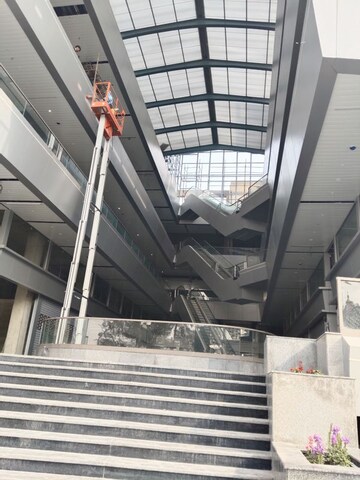 Staircase in  Shop at SKA Arcadia, Wave City – for Sale