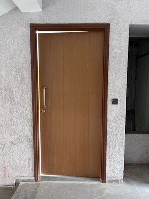 Building Lobby in 3 BHK Apartment at Shela – for Rent